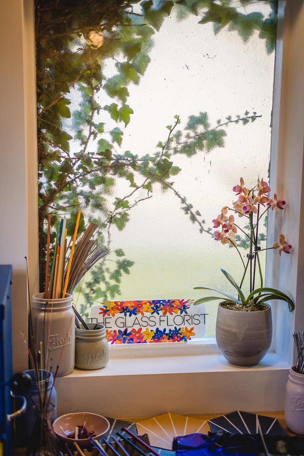 theglassflorist Burst of Blooms in Ceramic Amphora Vase