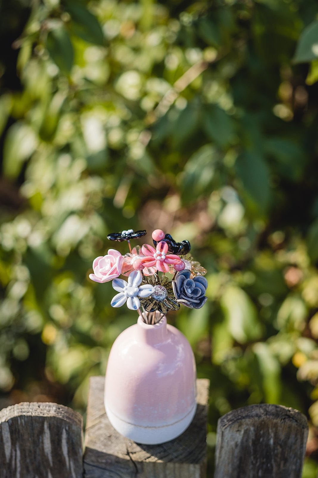 theglassflorist Pink and Black Glitter Glass Flower Bouquet